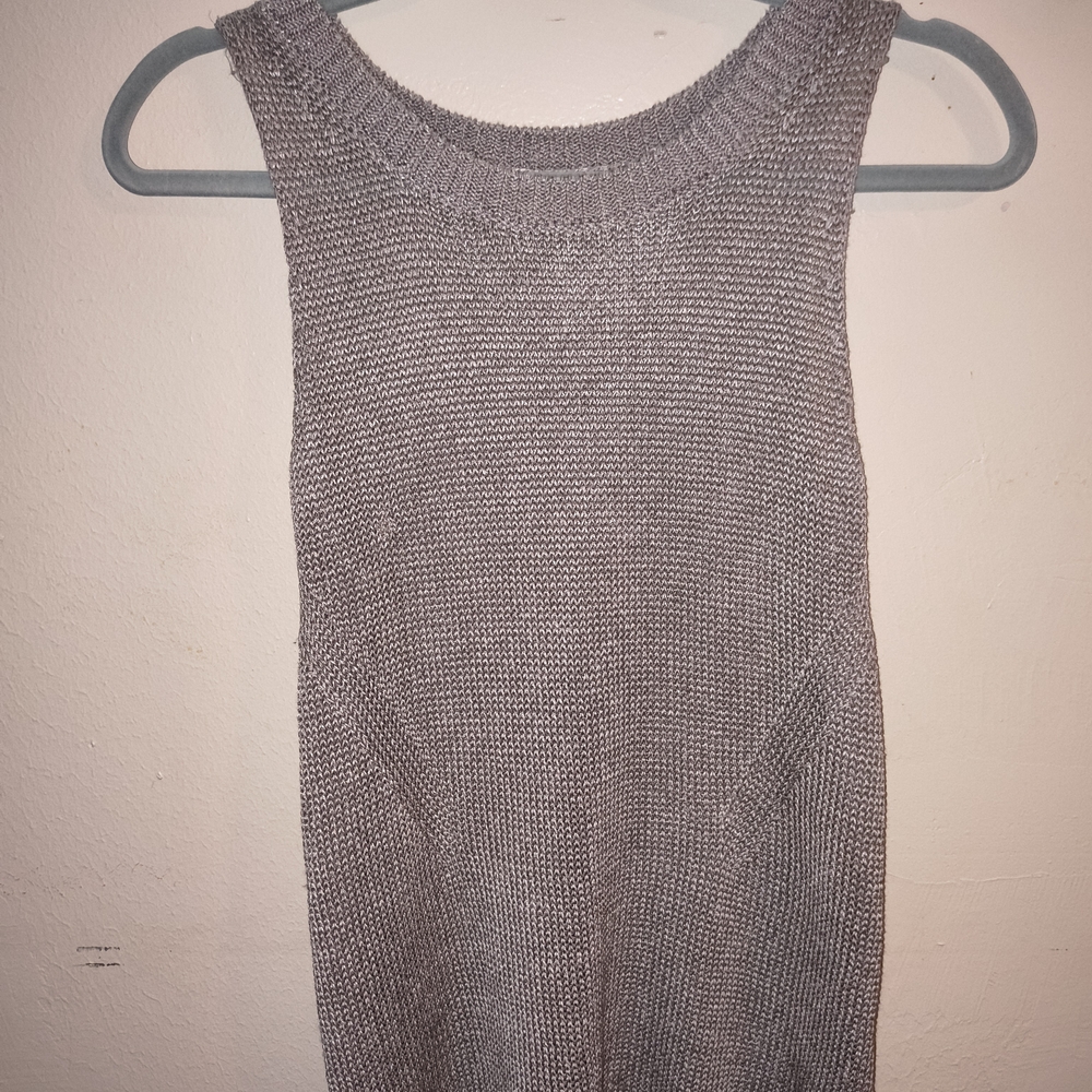 Banana Republic Gray Knit Sleeveless Top